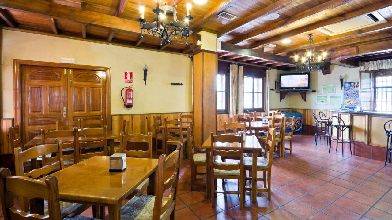 Labella Hostal Restaurante La Calahorra Exterior photo